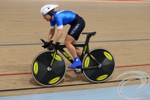 JessLaws500m tt